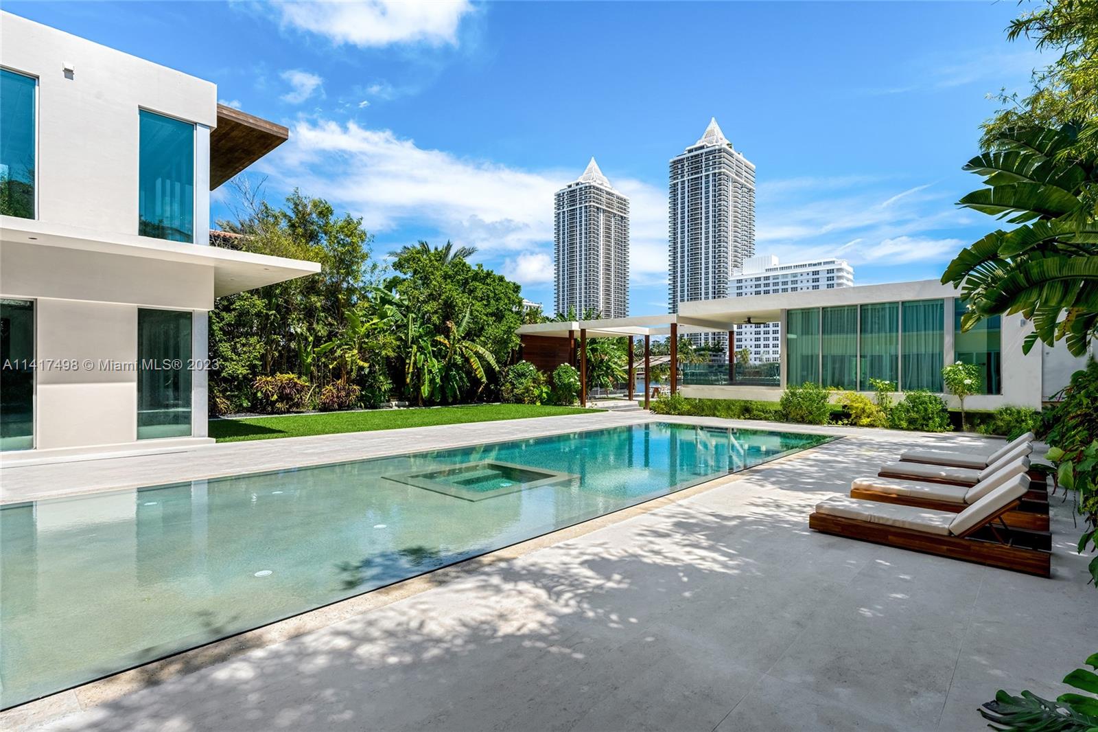 INDIAN BEACH CORP AMD PL - Residential