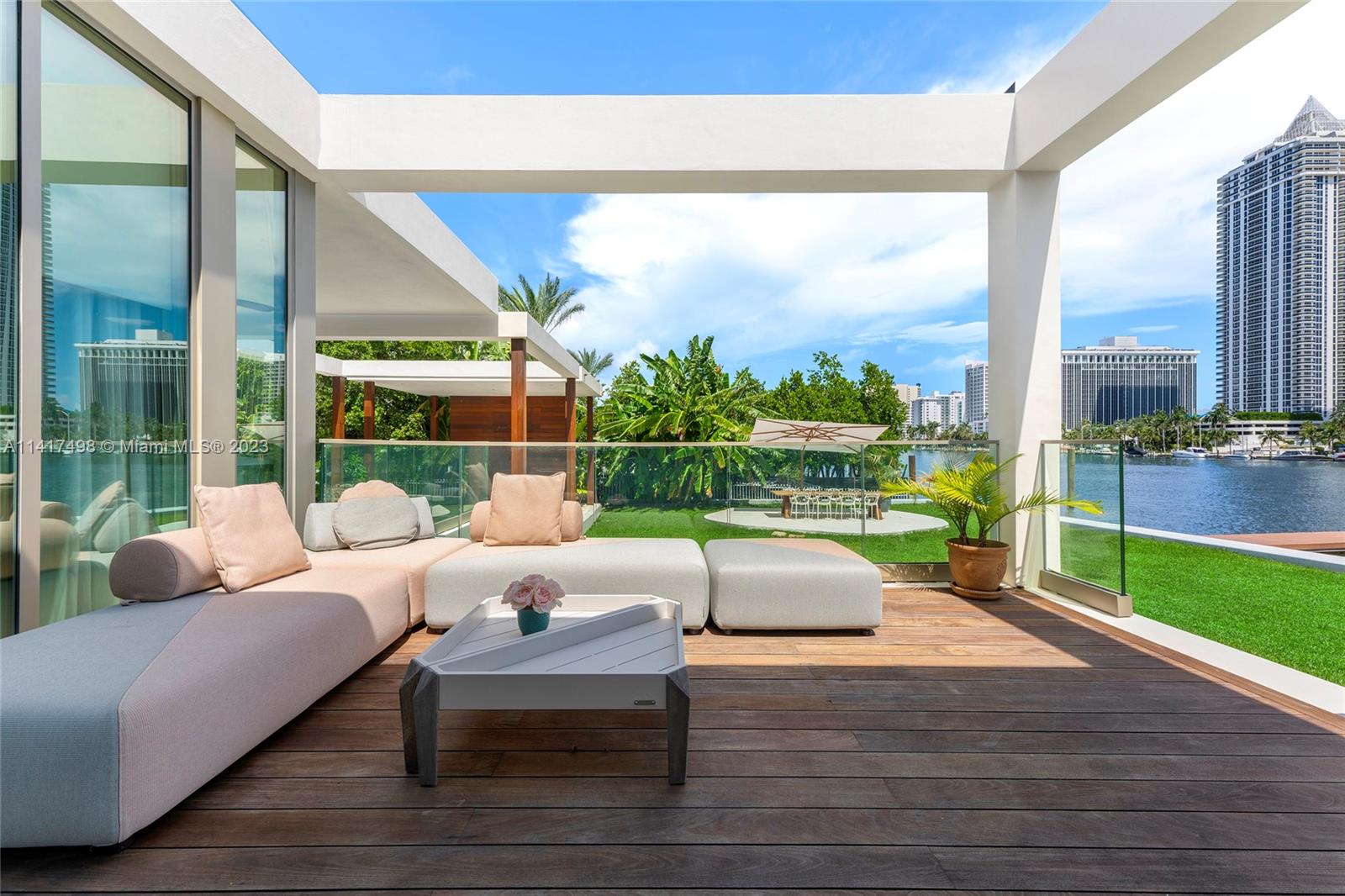 INDIAN BEACH CORP AMD PL - Residential