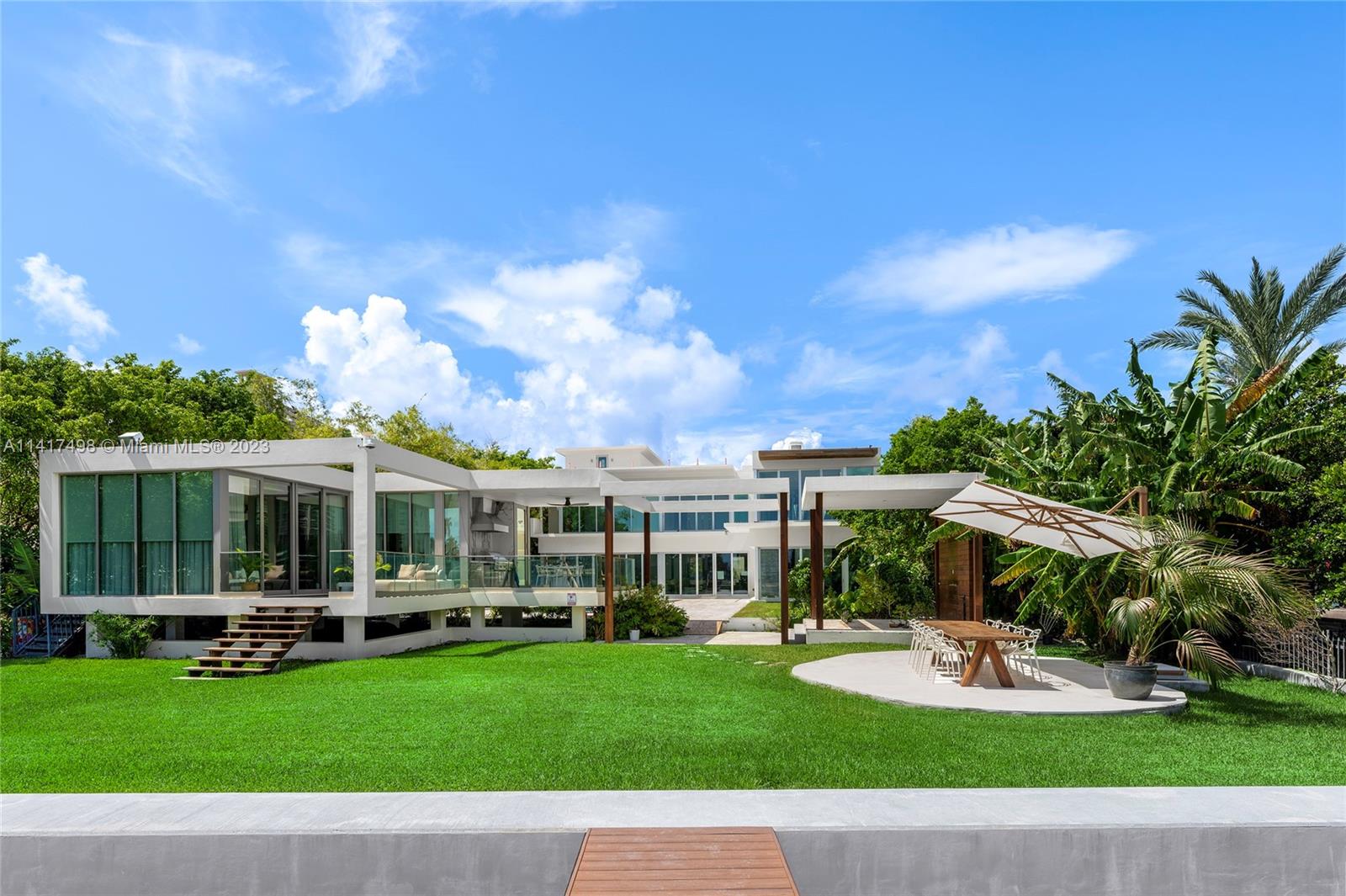 INDIAN BEACH CORP AMD PL - Residential