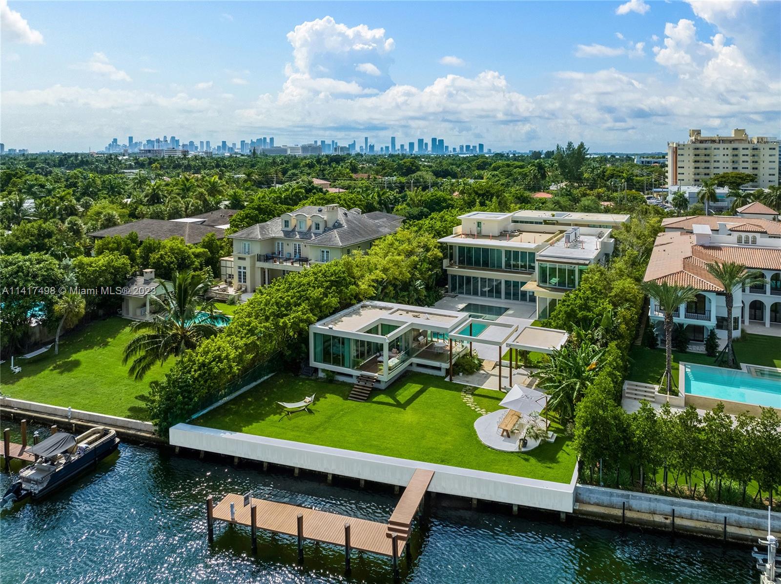 INDIAN BEACH CORP AMD PL - Residential