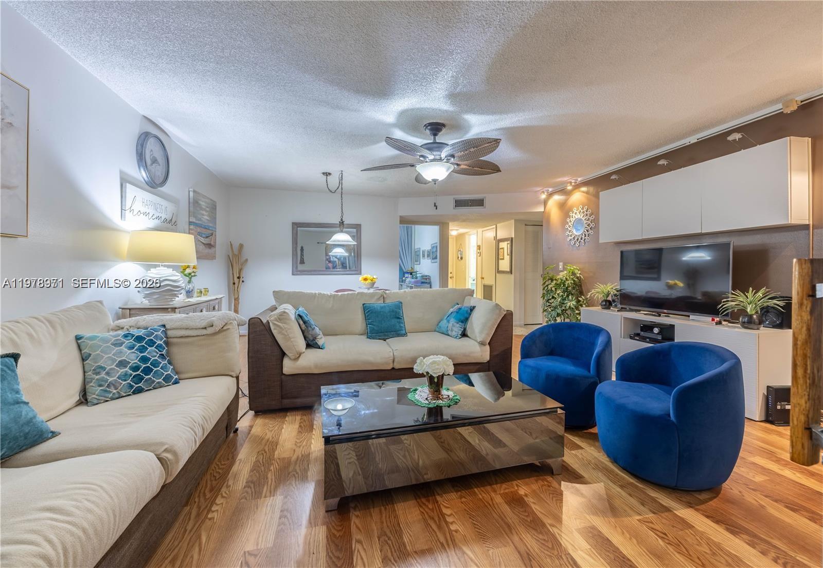 CASTLE APARTMENTS 12 COND - Residential