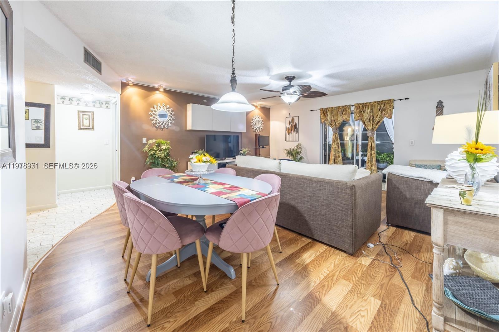 CASTLE APARTMENTS 12 COND - Residential