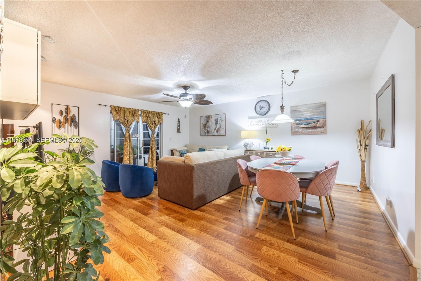 CASTLE APARTMENTS 12 COND - Residential