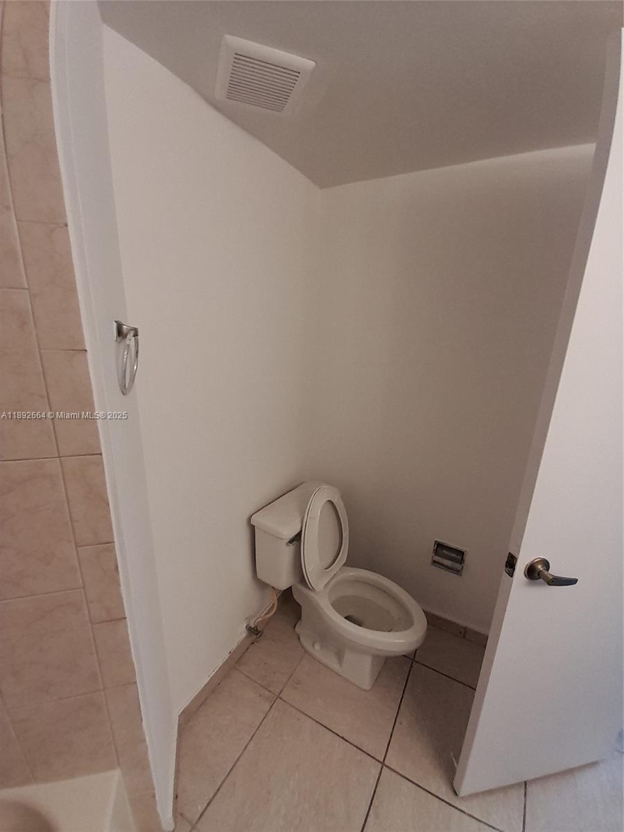 WEST FONTAINE CONDO - Residential Lease