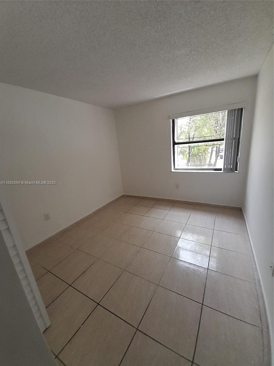 WEST FONTAINE CONDO - Residential Lease