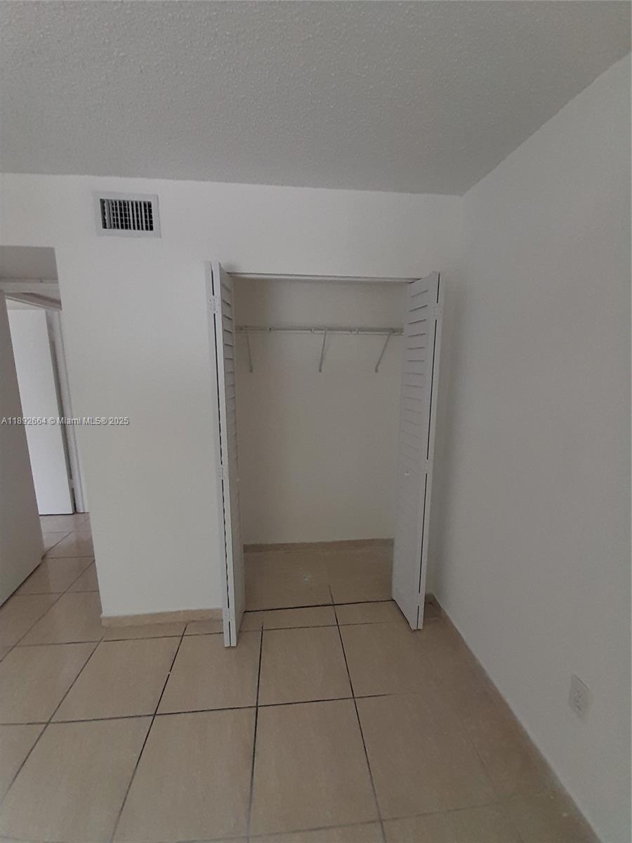 WEST FONTAINE CONDO - Residential Lease