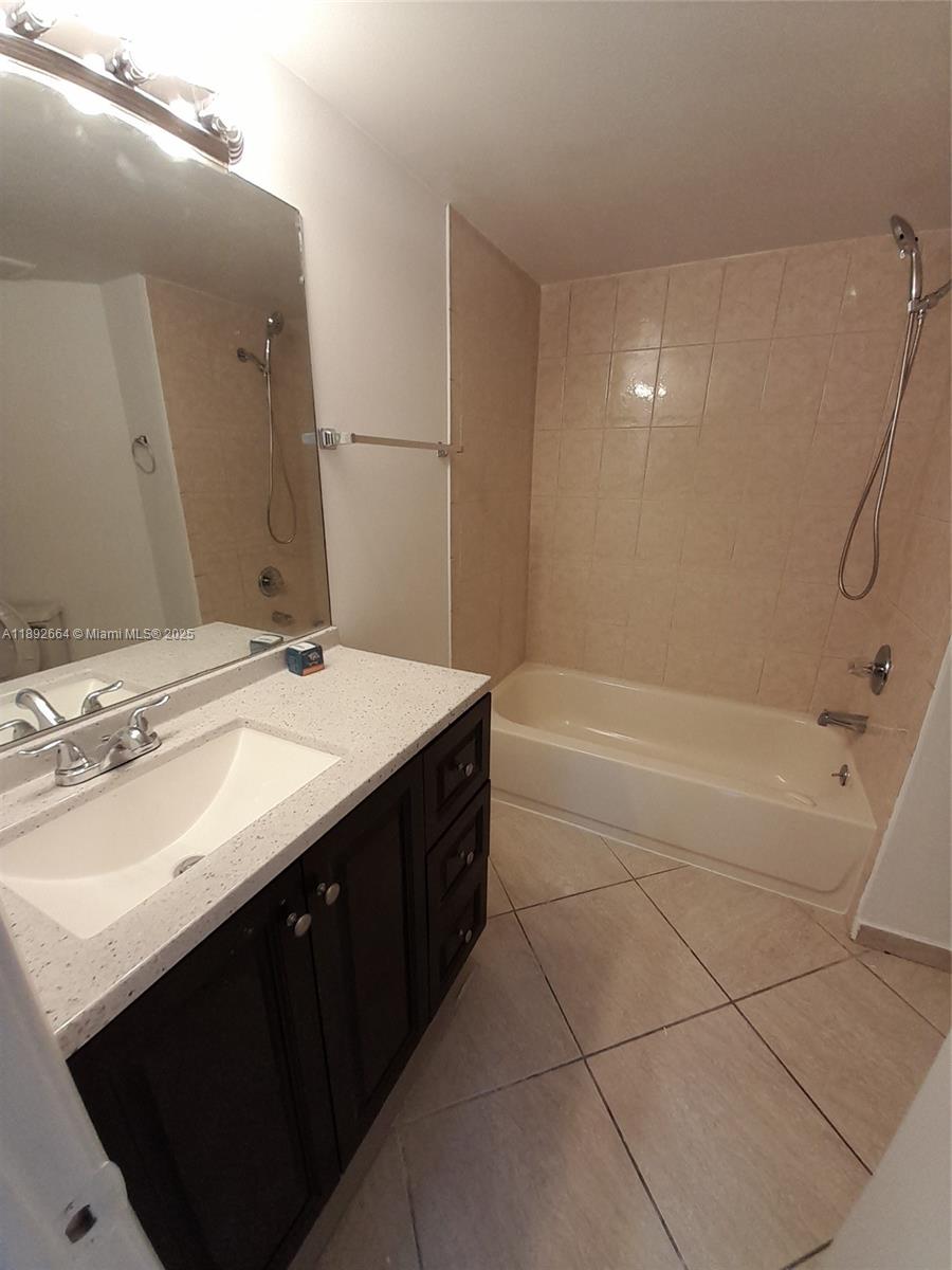 WEST FONTAINE CONDO - Residential Lease