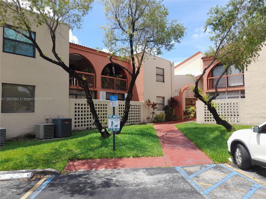 Beautiful bright and spacious 2-bedroom, 2-bath condo located in the heart of Miami at West Indian Lakes.
This second-floor unit features an updated kitchen with modern finishes and sleek cabinetry, along with new
flooring that adds a fresh and contemporary feel. Perfectly situated near major highways, shops, and dining, this
home offers comfort, convenience, and style in one of Miami’s most central locations. On lockbox easy to show.
First month rent and security deposit only.