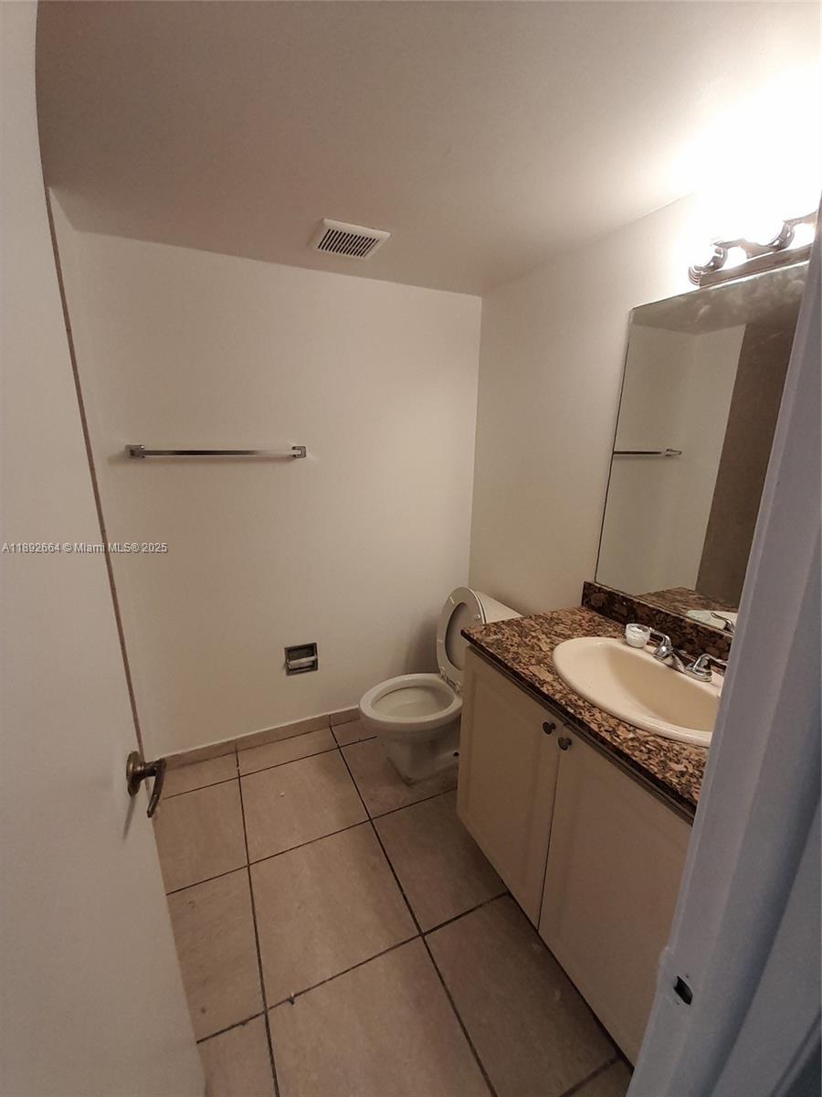 WEST FONTAINE CONDO - Residential Lease