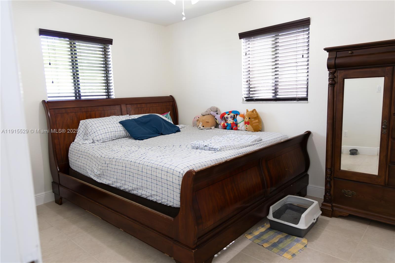 PLEASURE VLG SEC 2 - Residential Lease