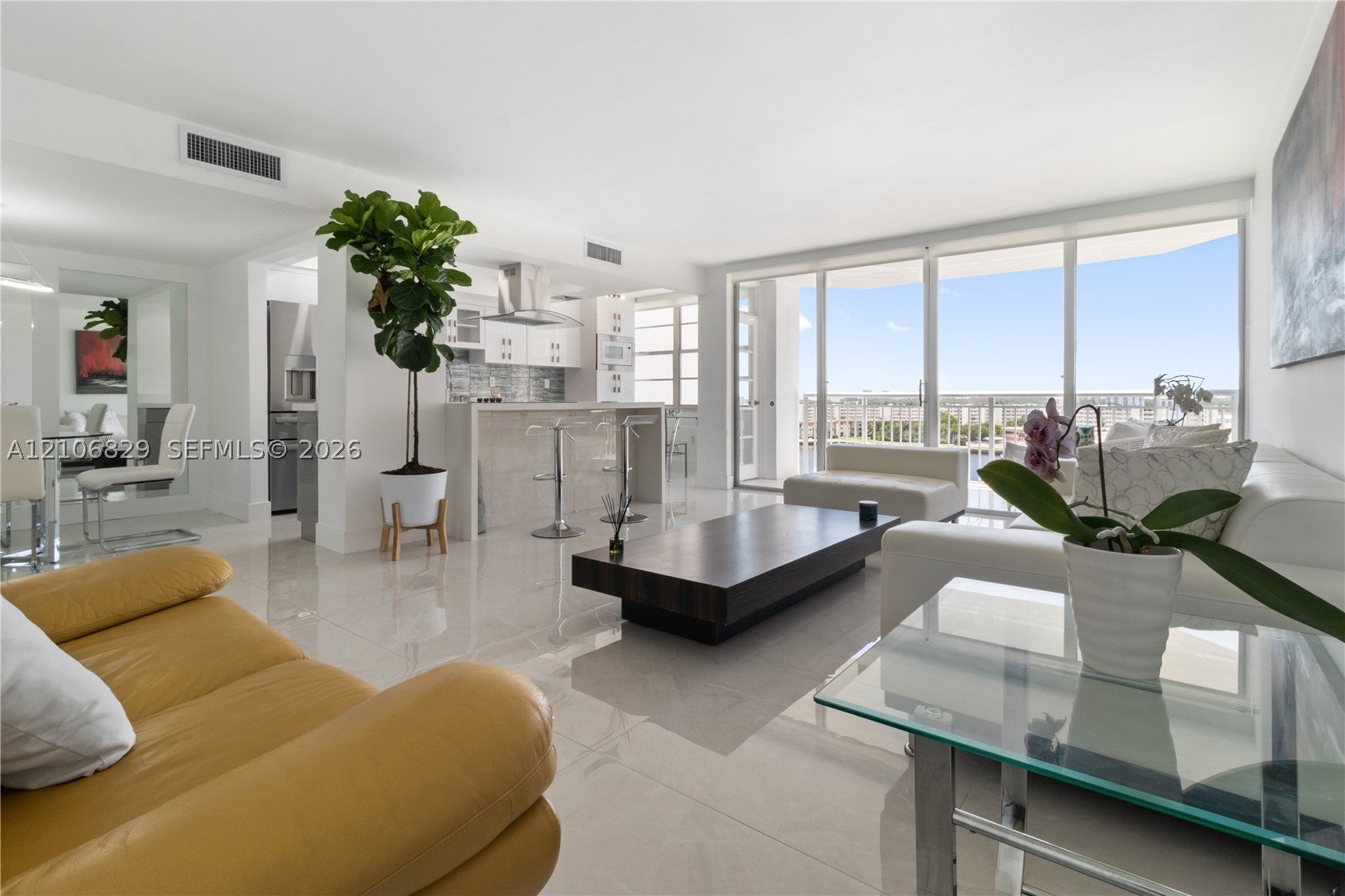18081 Biscayne Blvd 801
