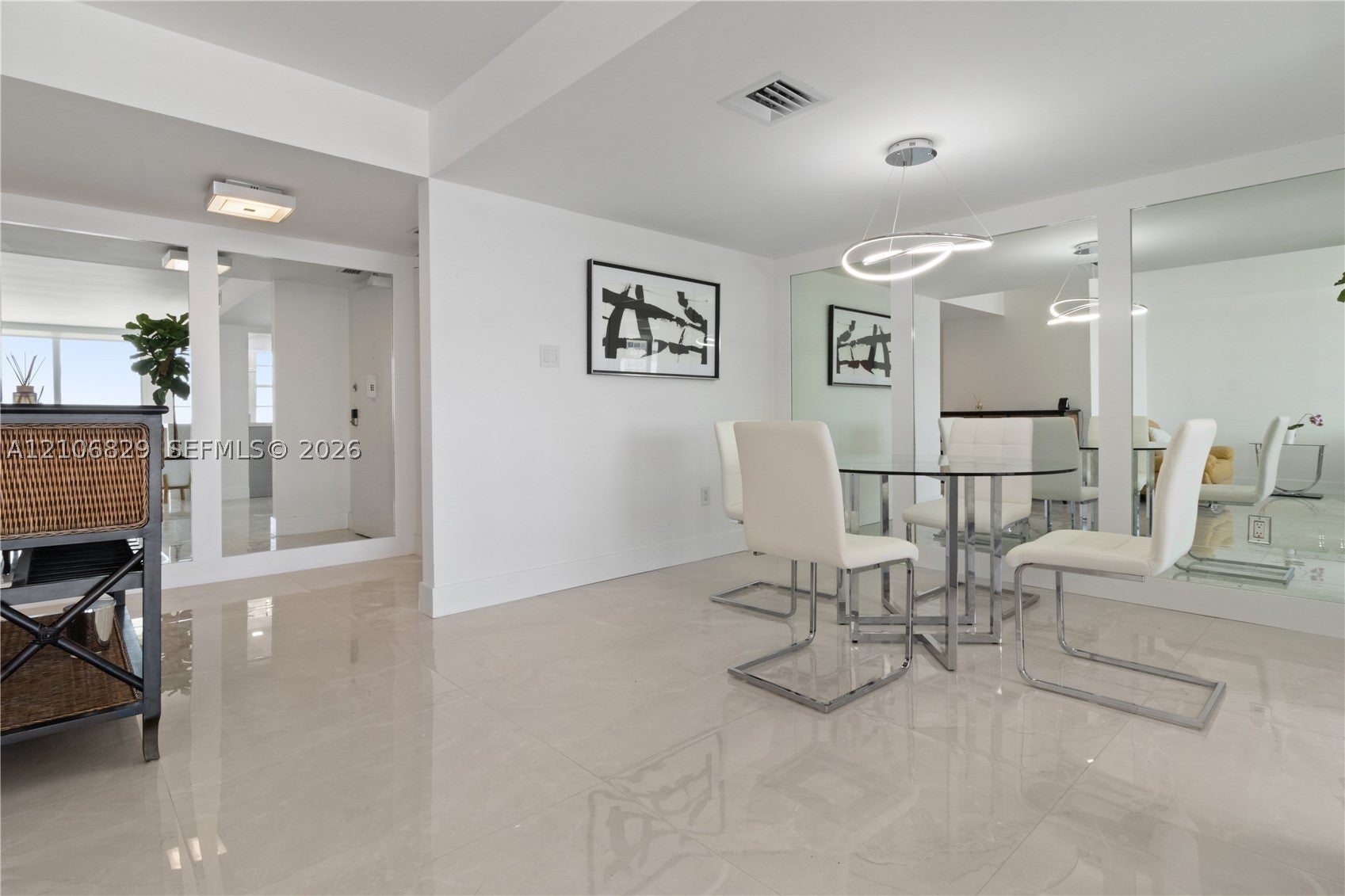 18081 Biscayne Blvd 801