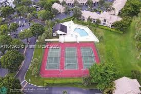 FAIRWAYS AT BONAVENTURE C - Residential