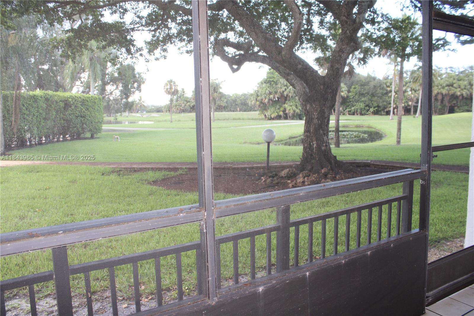 FAIRWAYS AT BONAVENTURE C - Residential