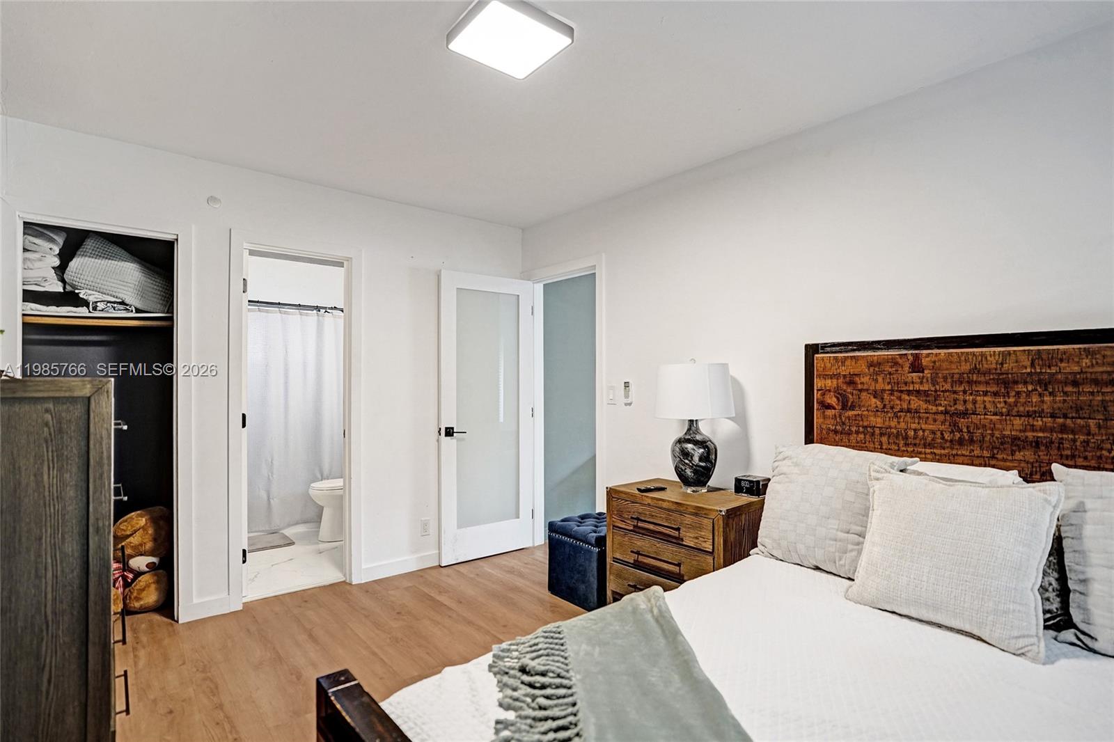 OAKLAND PARK SECOND ADD - Residential Lease