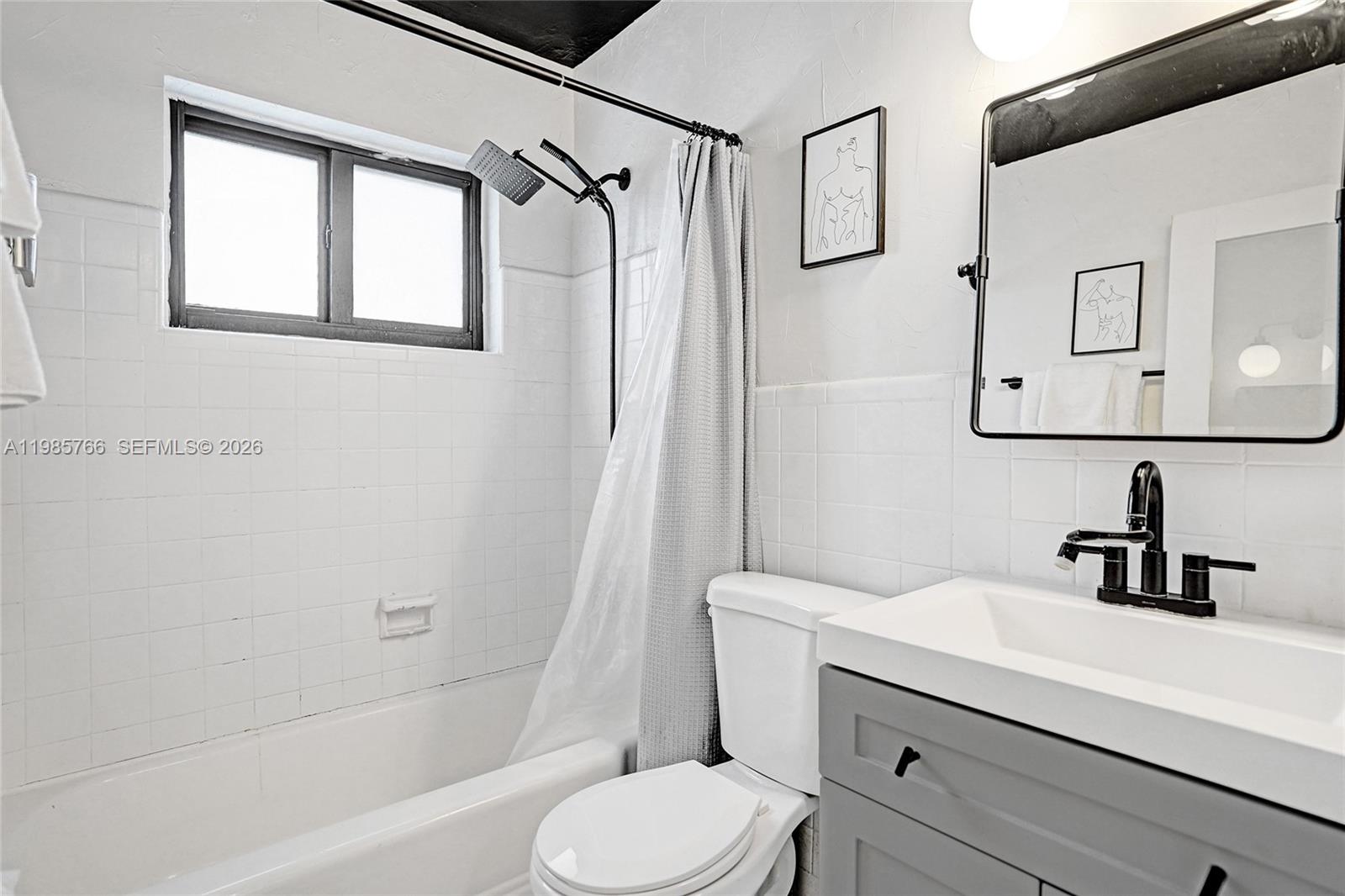 OAKLAND PARK SECOND ADD - Residential Lease