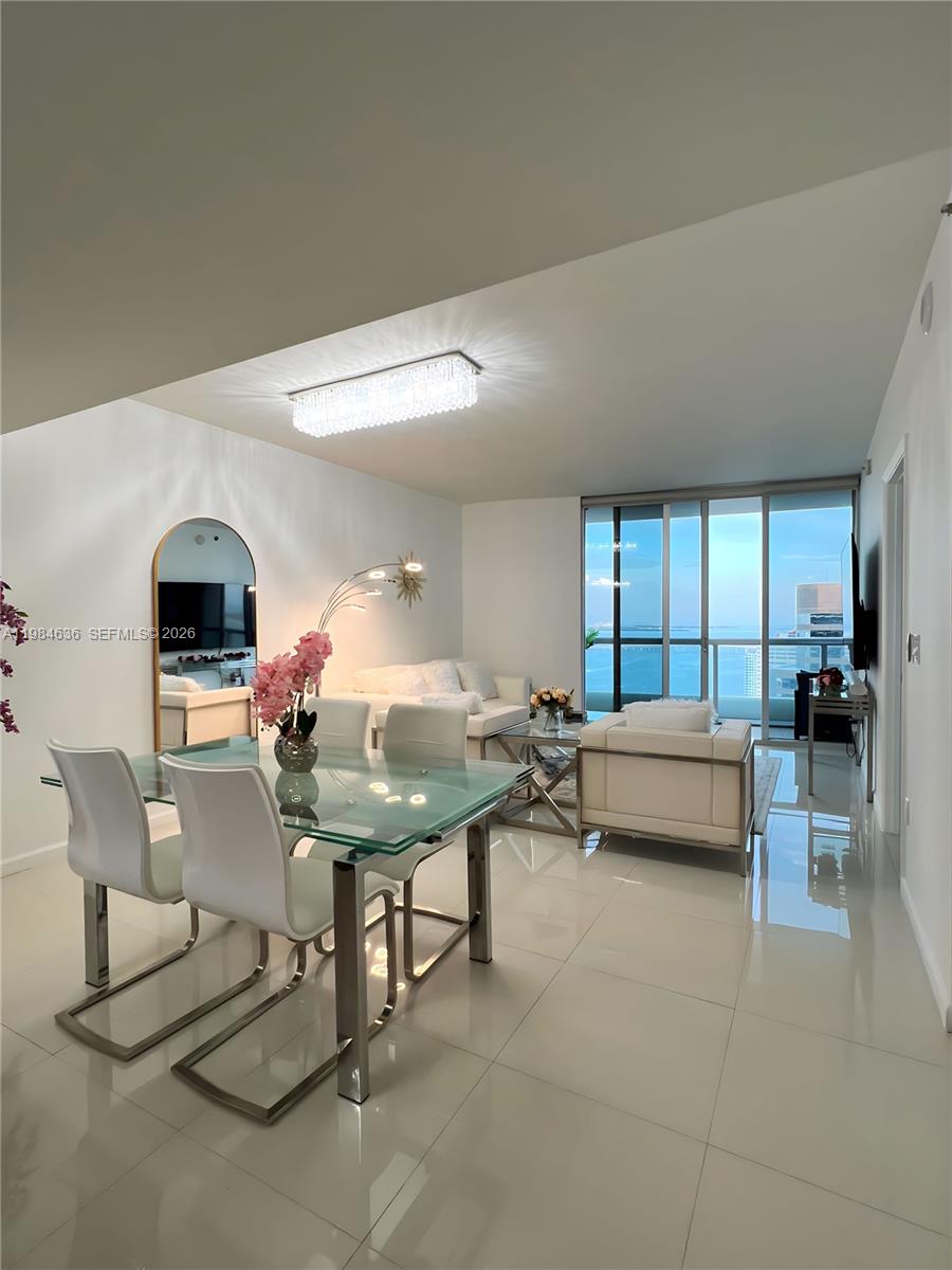 ICON BRICKELL CONDO NO 3 - Residential