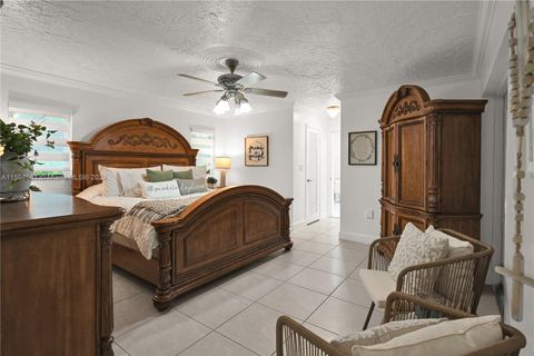 Single Family Residence in Southwest Ranches FL 16830 62nd St St 37.jpg