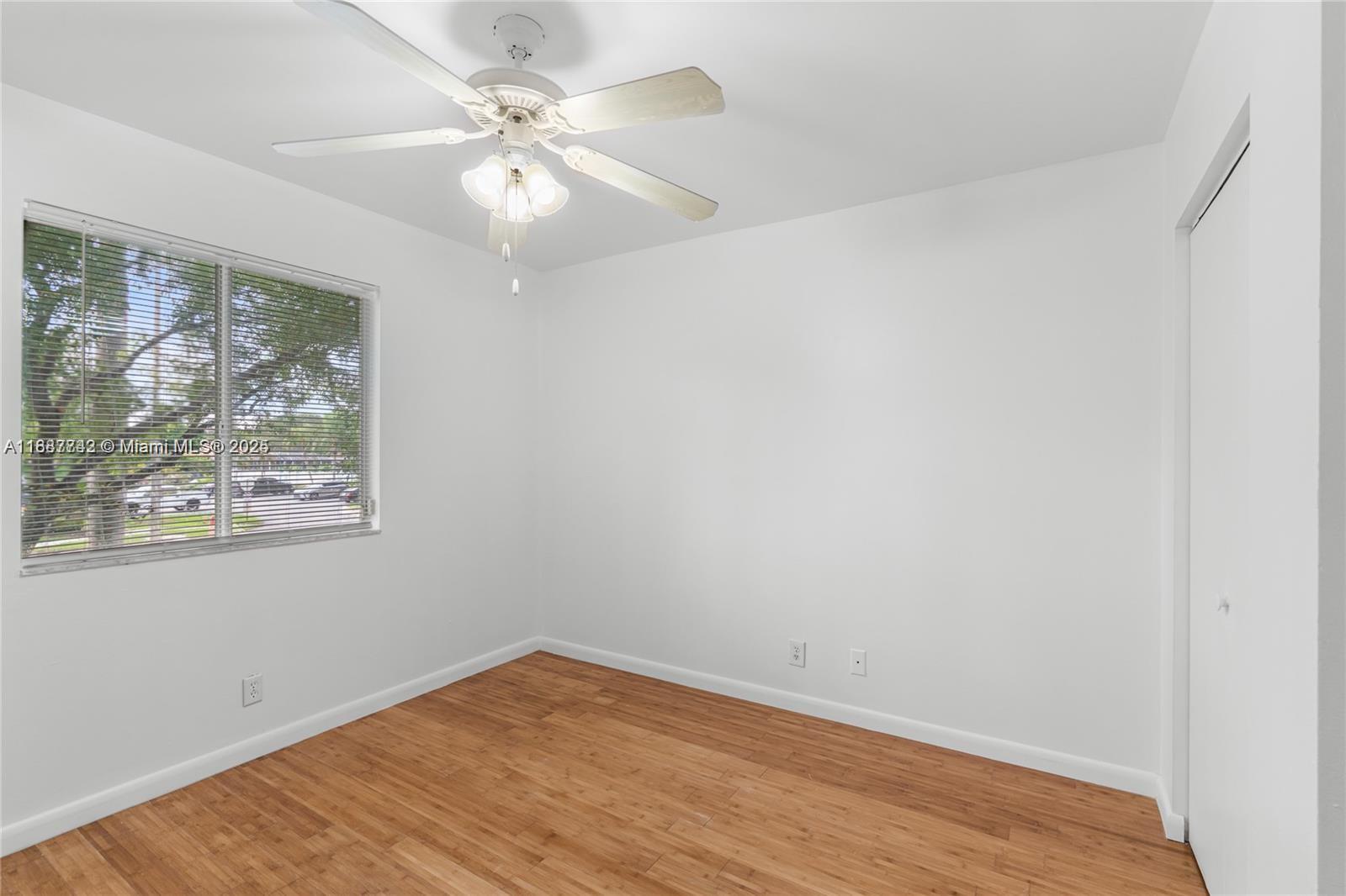 OLYMPIA & YORK RESIDENTIA - Residential Lease