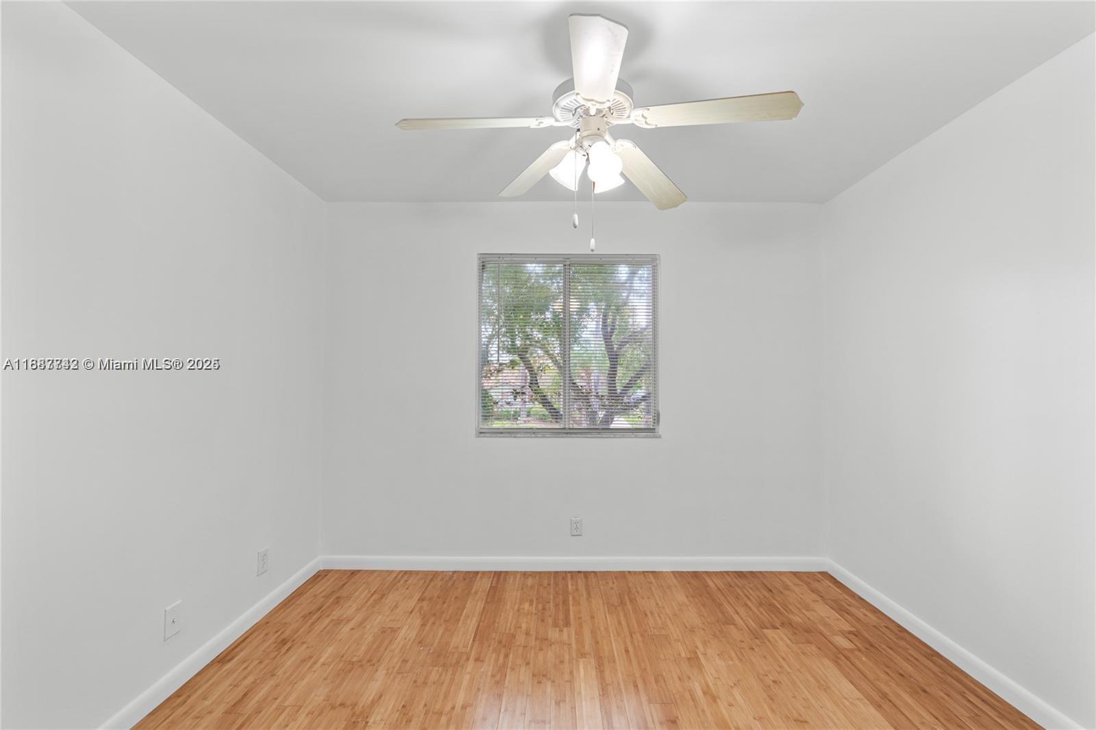 OLYMPIA & YORK RESIDENTIA - Residential Lease