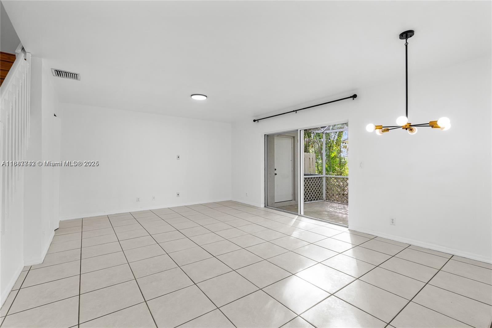 OLYMPIA & YORK RESIDENTIA - Residential Lease