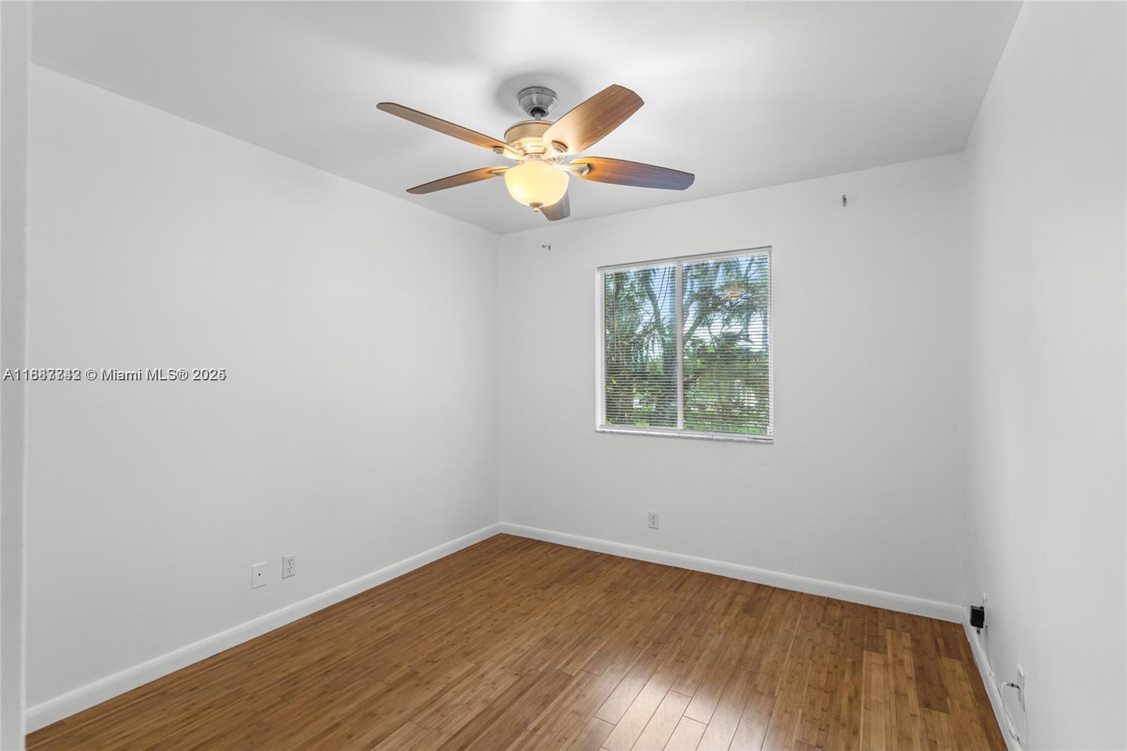 OLYMPIA & YORK RESIDENTIA - Residential Lease