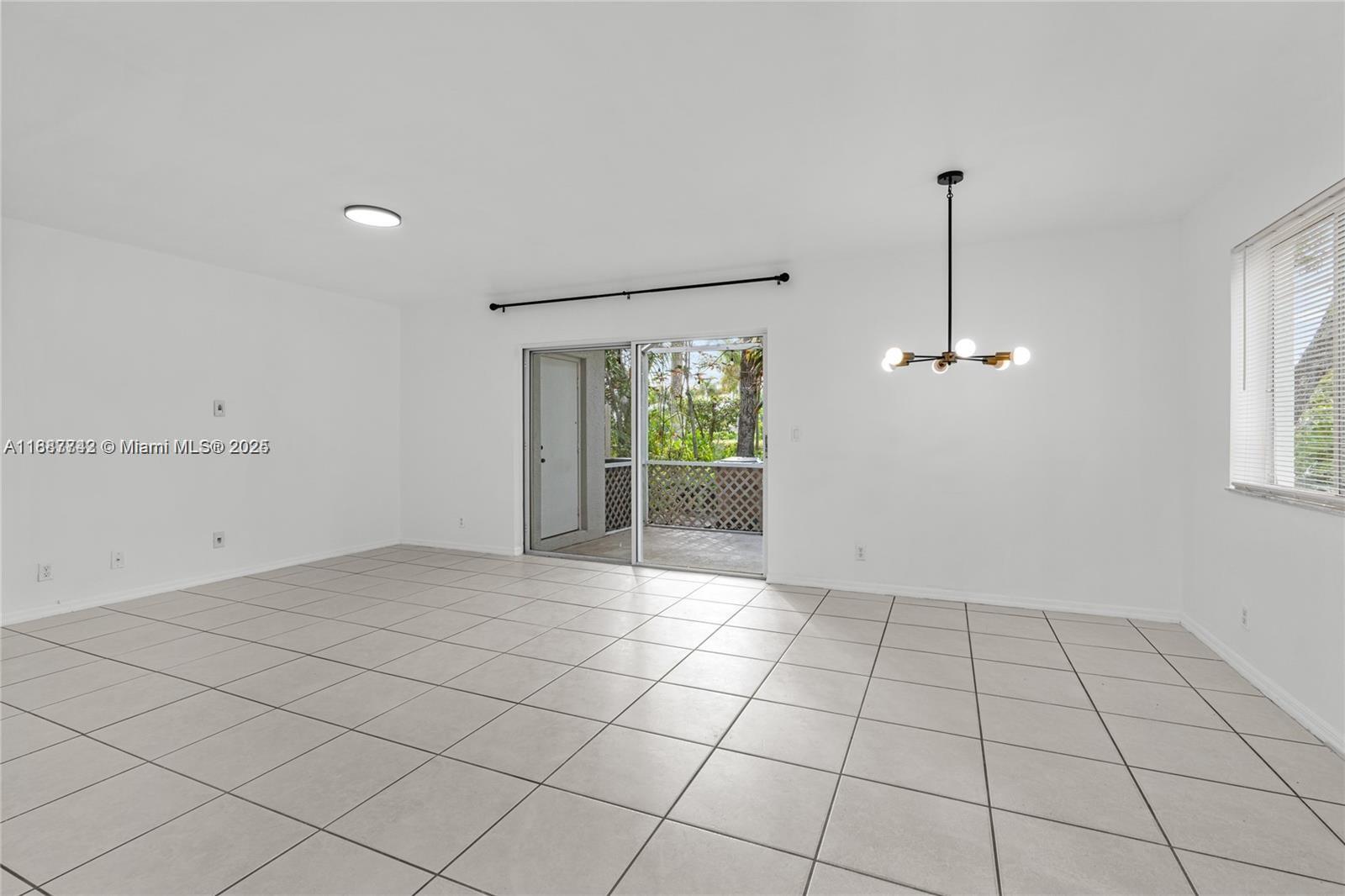 OLYMPIA & YORK RESIDENTIA - Residential Lease