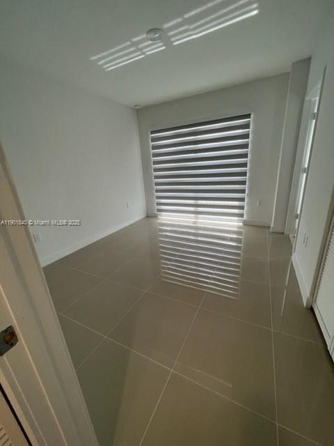 PARADISE ONE - Residential