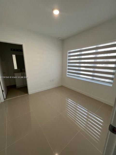 PARADISE ONE - Residential