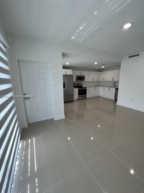 PARADISE ONE - Residential