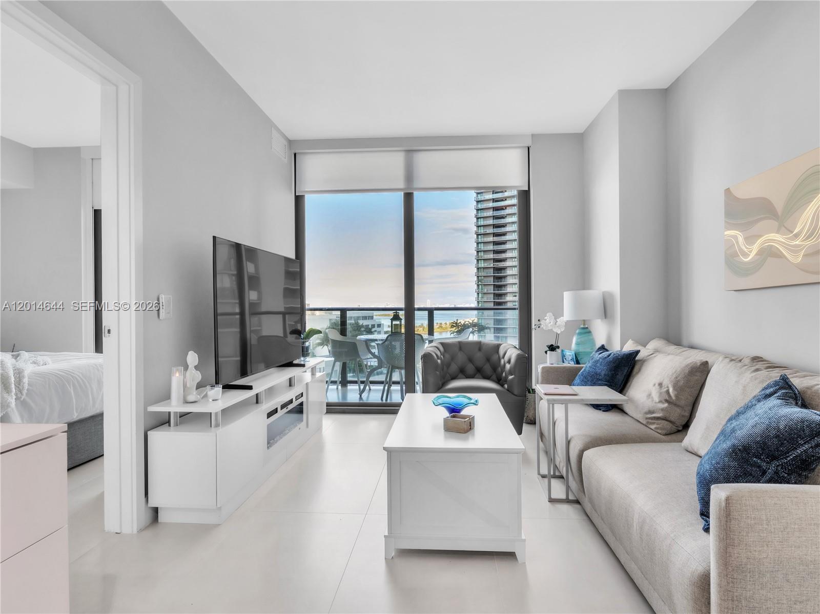 PARAISO BAYVIEWS CONDO - Residential Lease