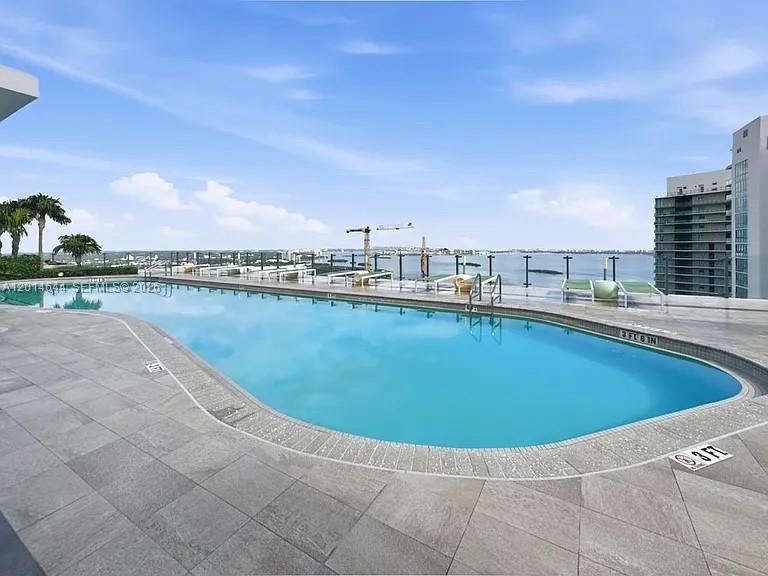 PARAISO BAYVIEWS CONDO - Residential Lease