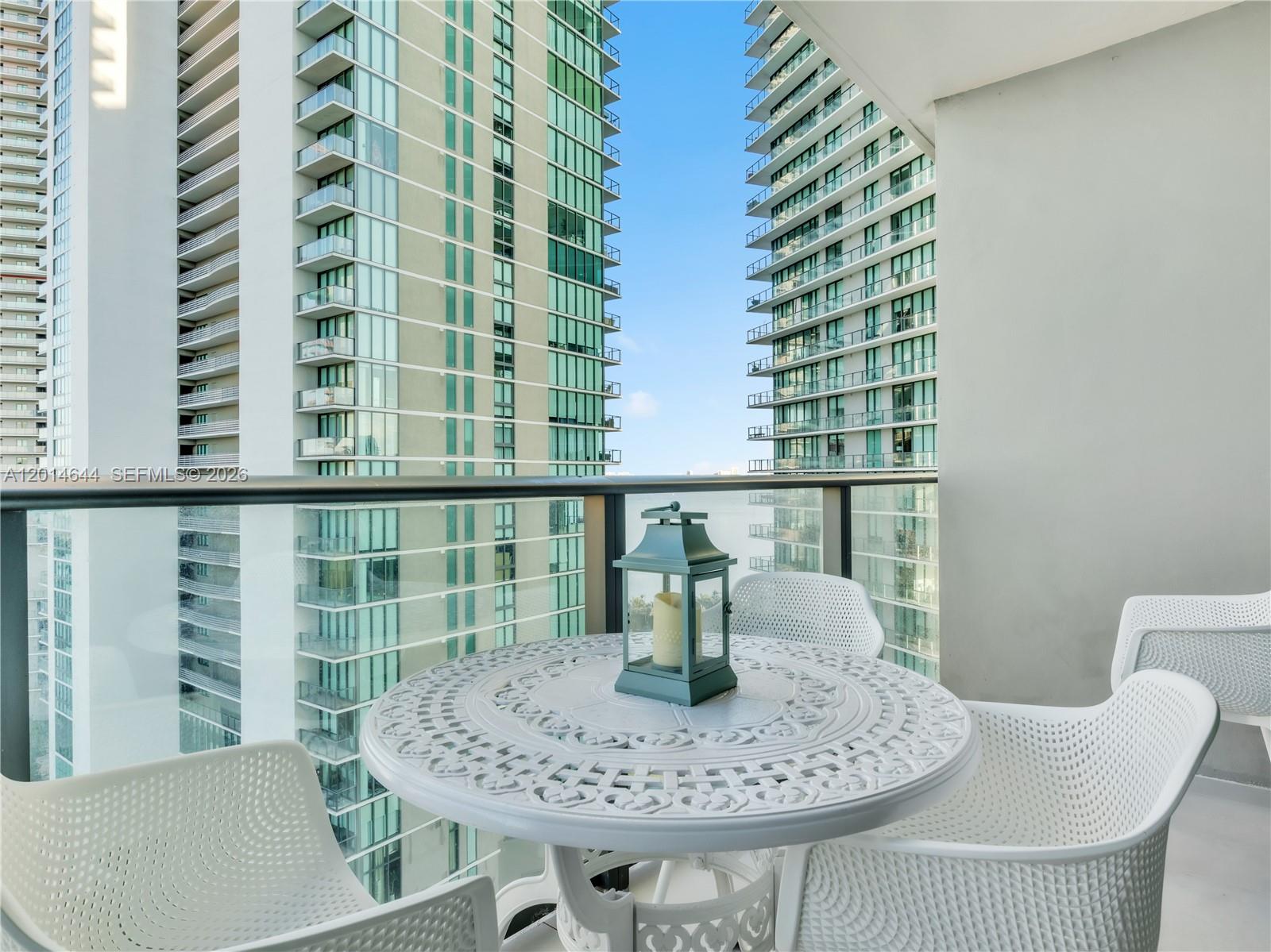PARAISO BAYVIEWS CONDO - Residential Lease