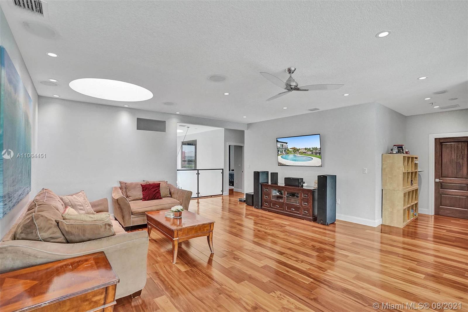 KEYSTONE ISLAND NO 5 - Residential