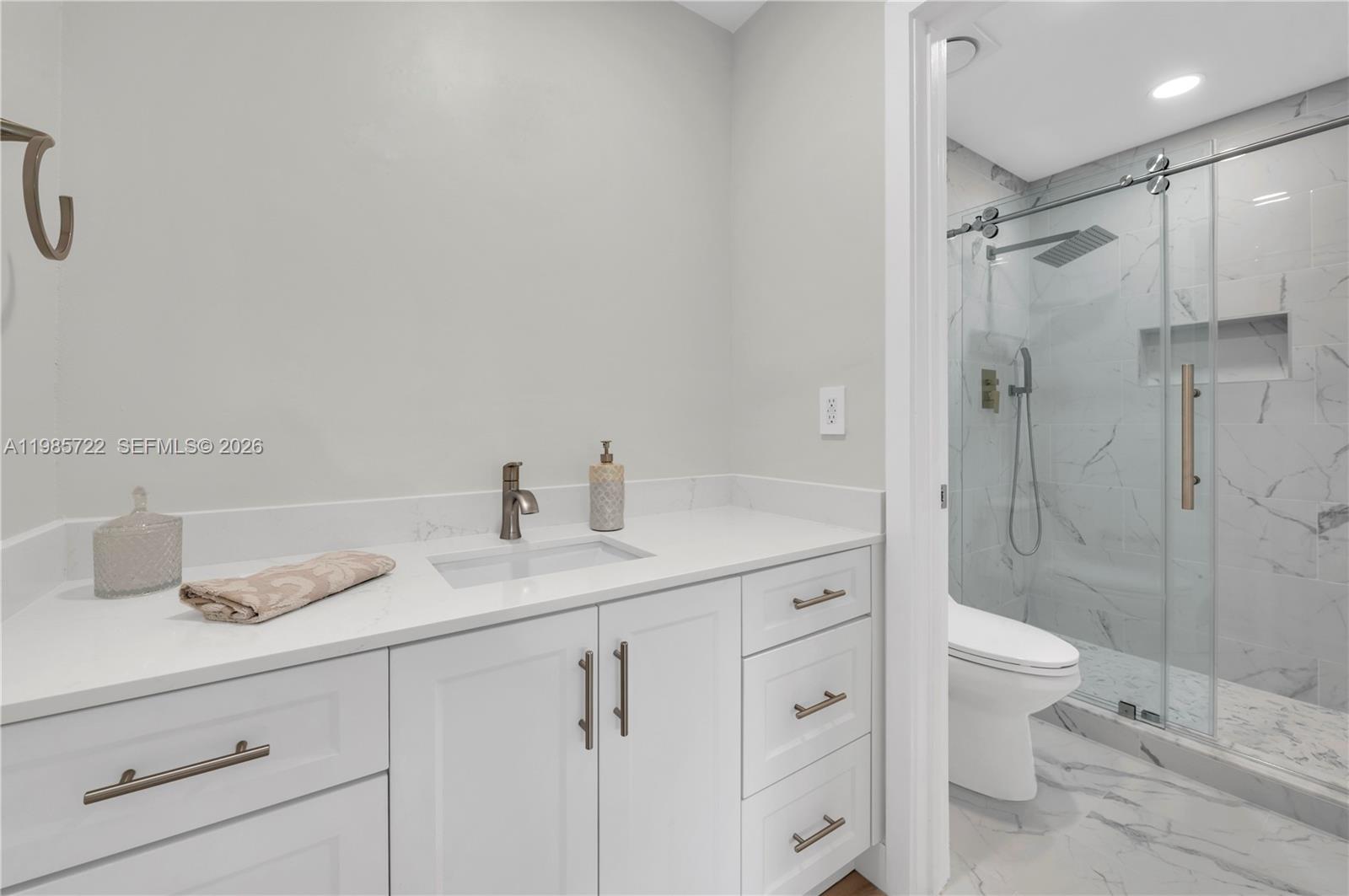 CLAIRMONT CONDOMINIUM N - Residential Lease