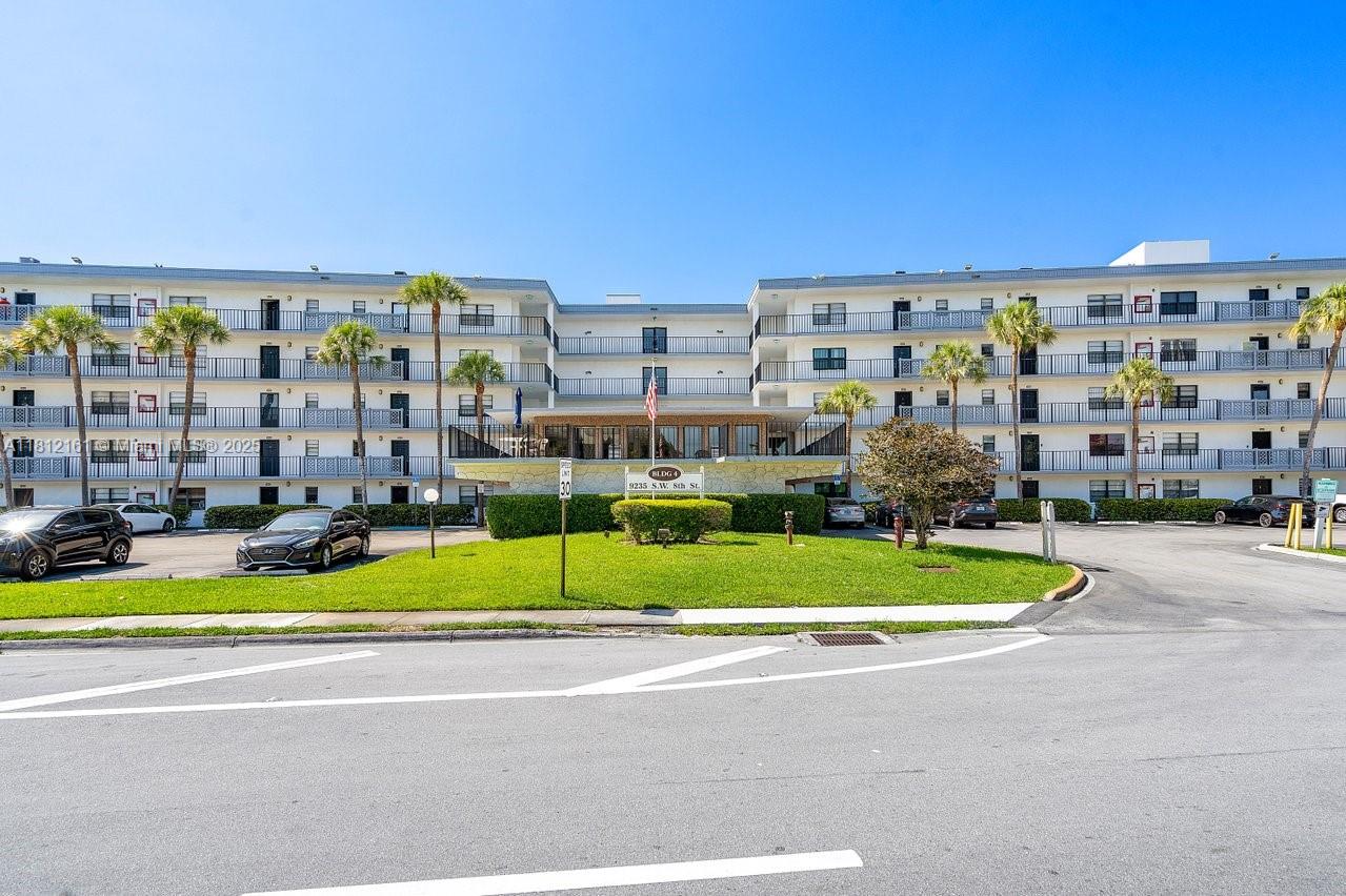 ISLE OF SANDALFOOT CONDO - Residential
