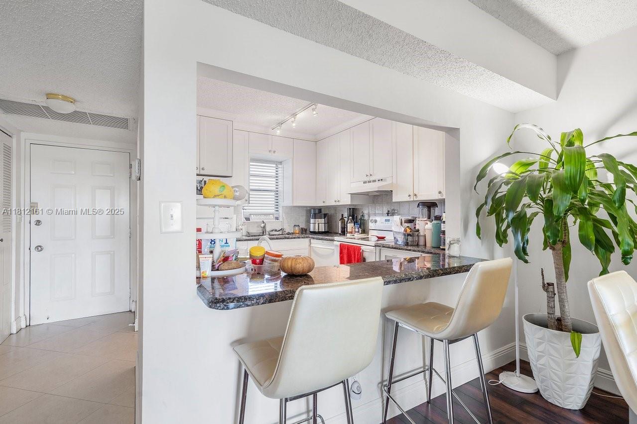 ISLE OF SANDALFOOT CONDO - Residential
