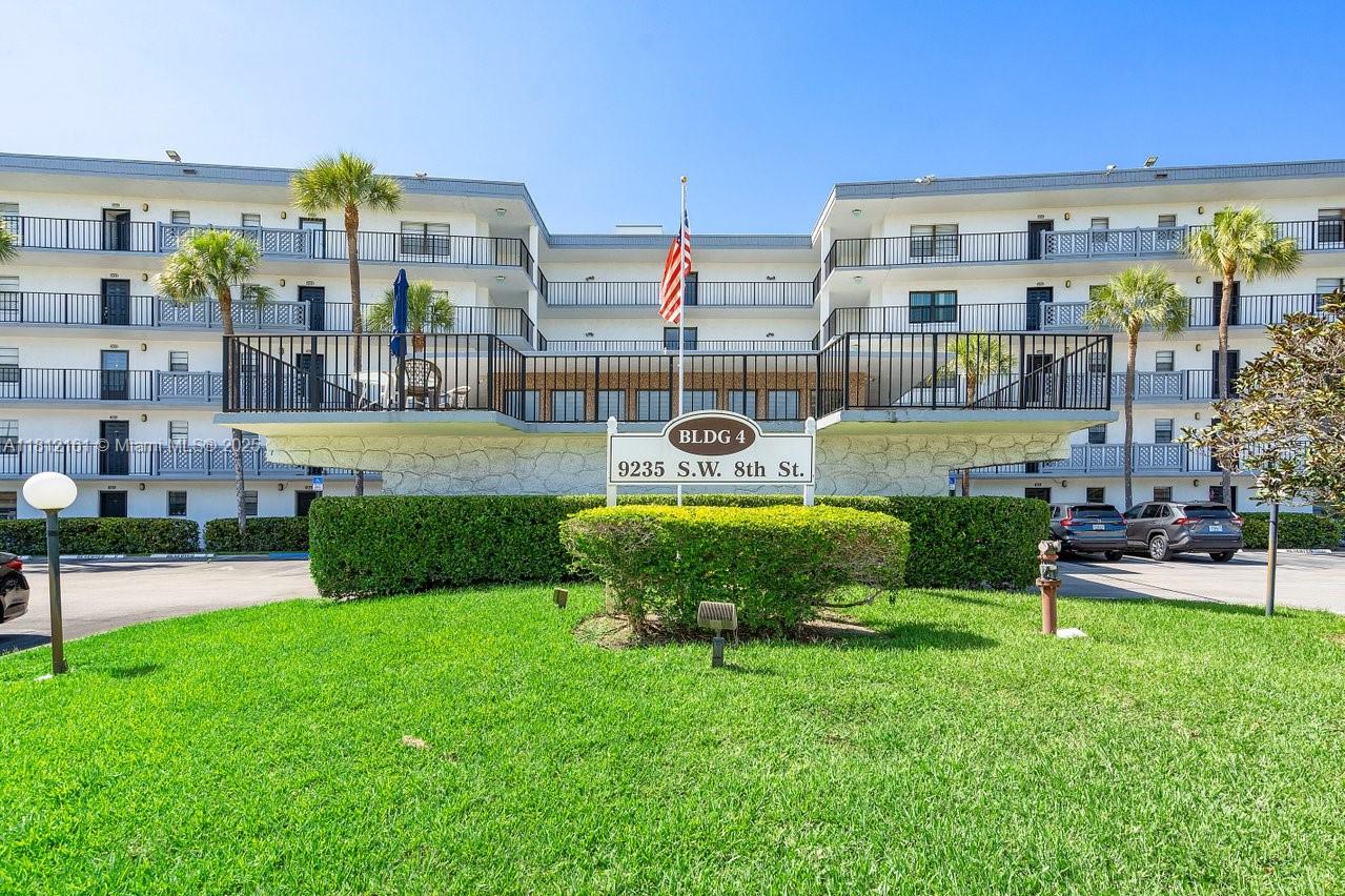 ISLE OF SANDALFOOT CONDO - Residential
