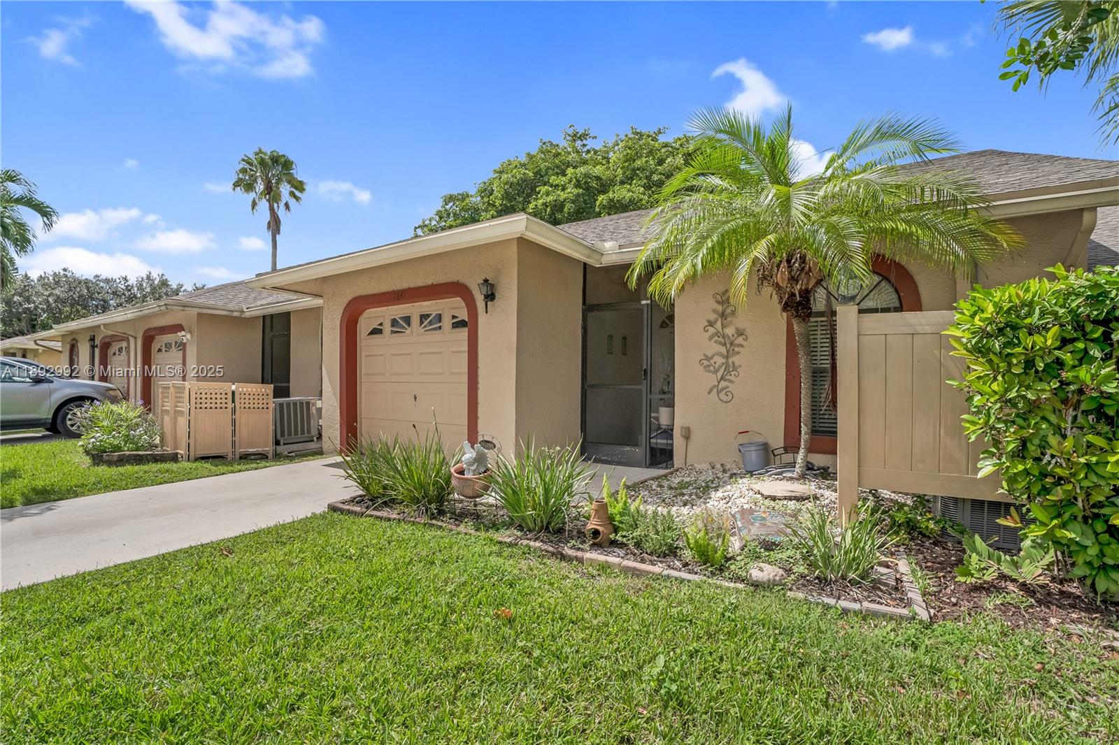 SPRINGLAKE II - Residential