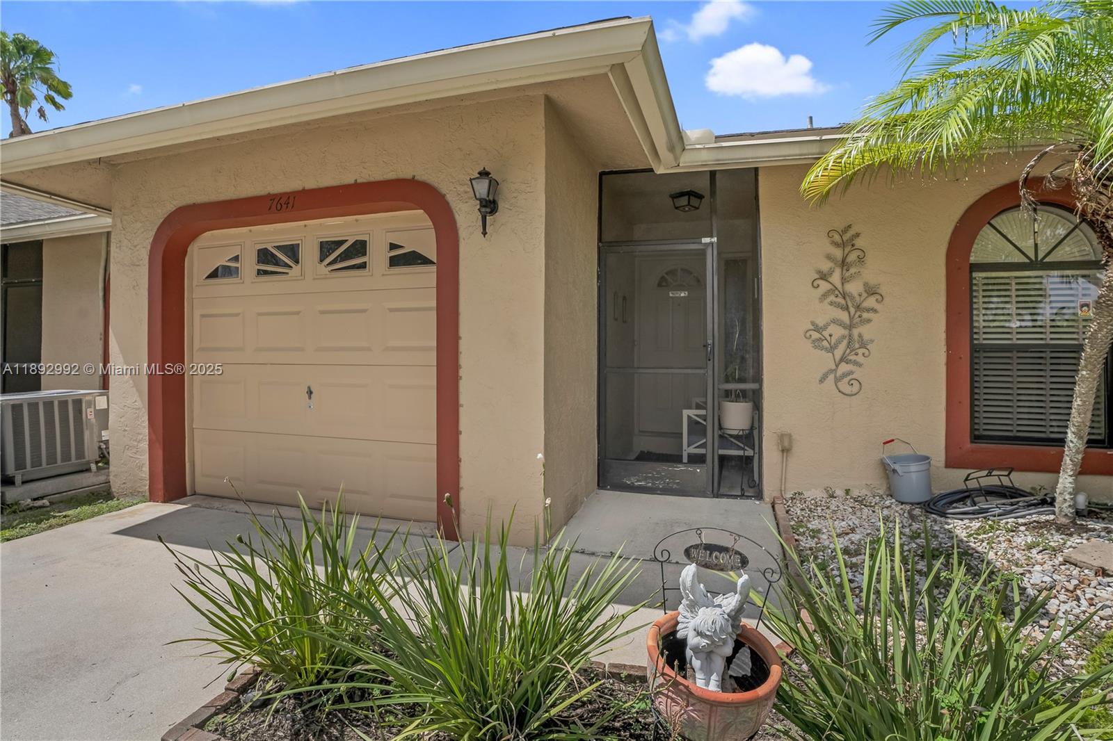 SPRINGLAKE II - Residential