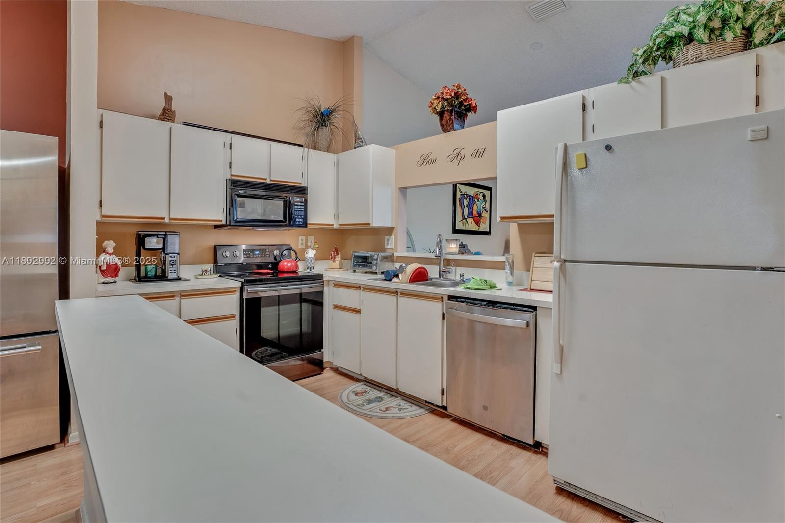 SPRINGLAKE II - Residential