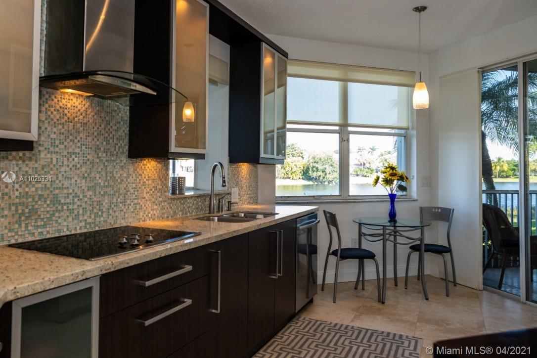 ENCINO AT GRAND PALMS #2 - Residential Lease