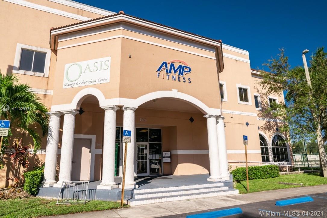 ENCINO AT GRAND PALMS #2 - Residential Lease