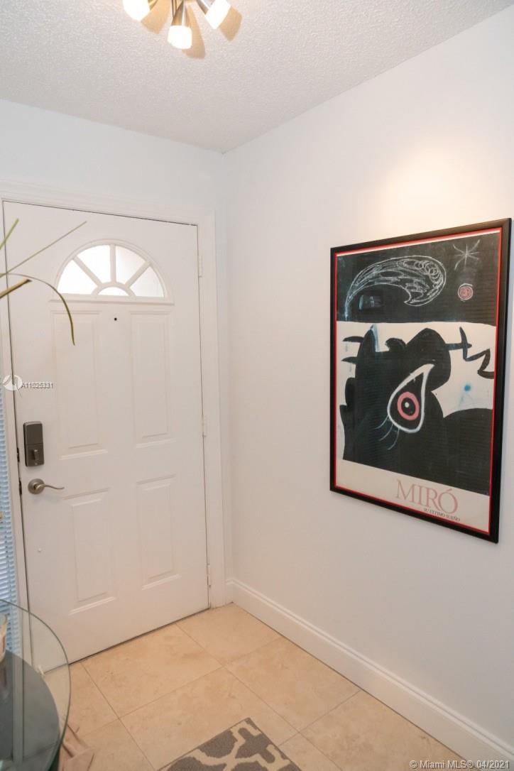 ENCINO AT GRAND PALMS #2 - Residential Lease