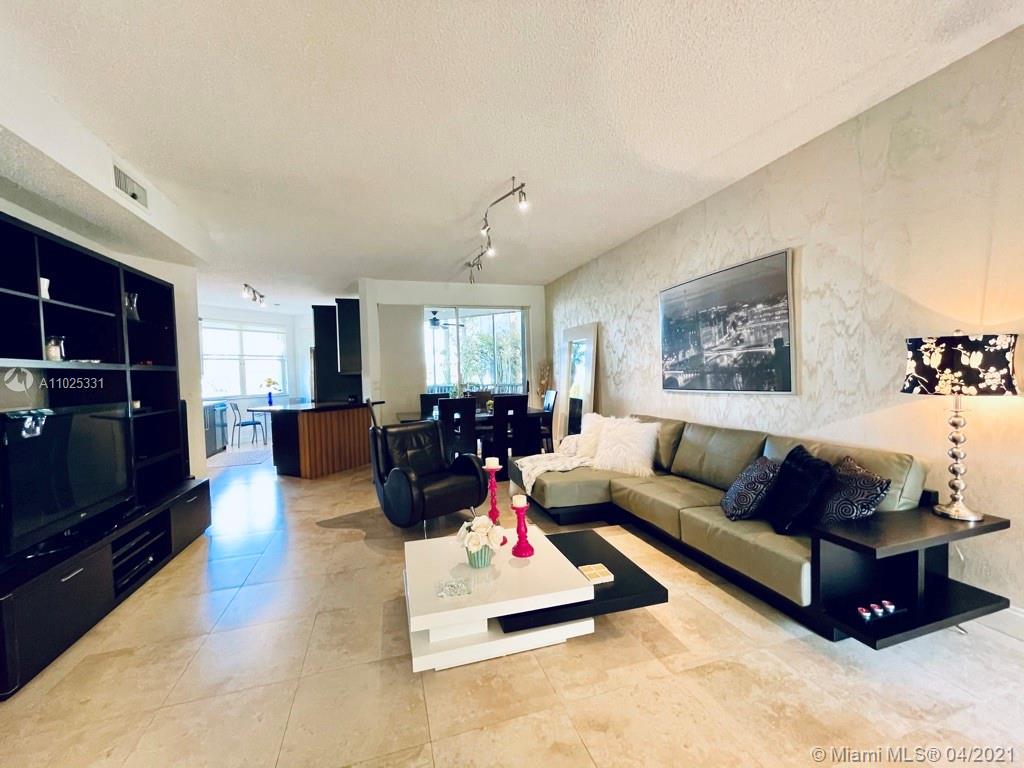 ENCINO AT GRAND PALMS #2 - Residential Lease