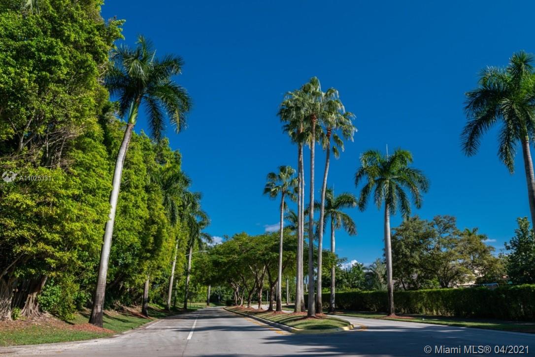 ENCINO AT GRAND PALMS #2 - Residential Lease