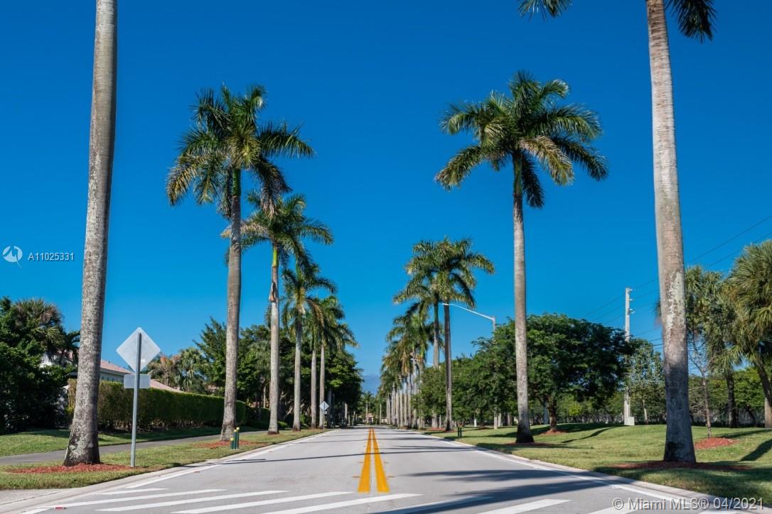 ENCINO AT GRAND PALMS #2 - Residential Lease