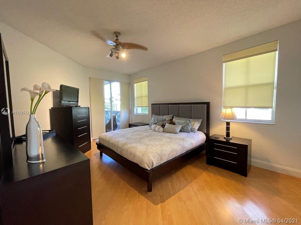 ENCINO AT GRAND PALMS #2 - Residential Lease