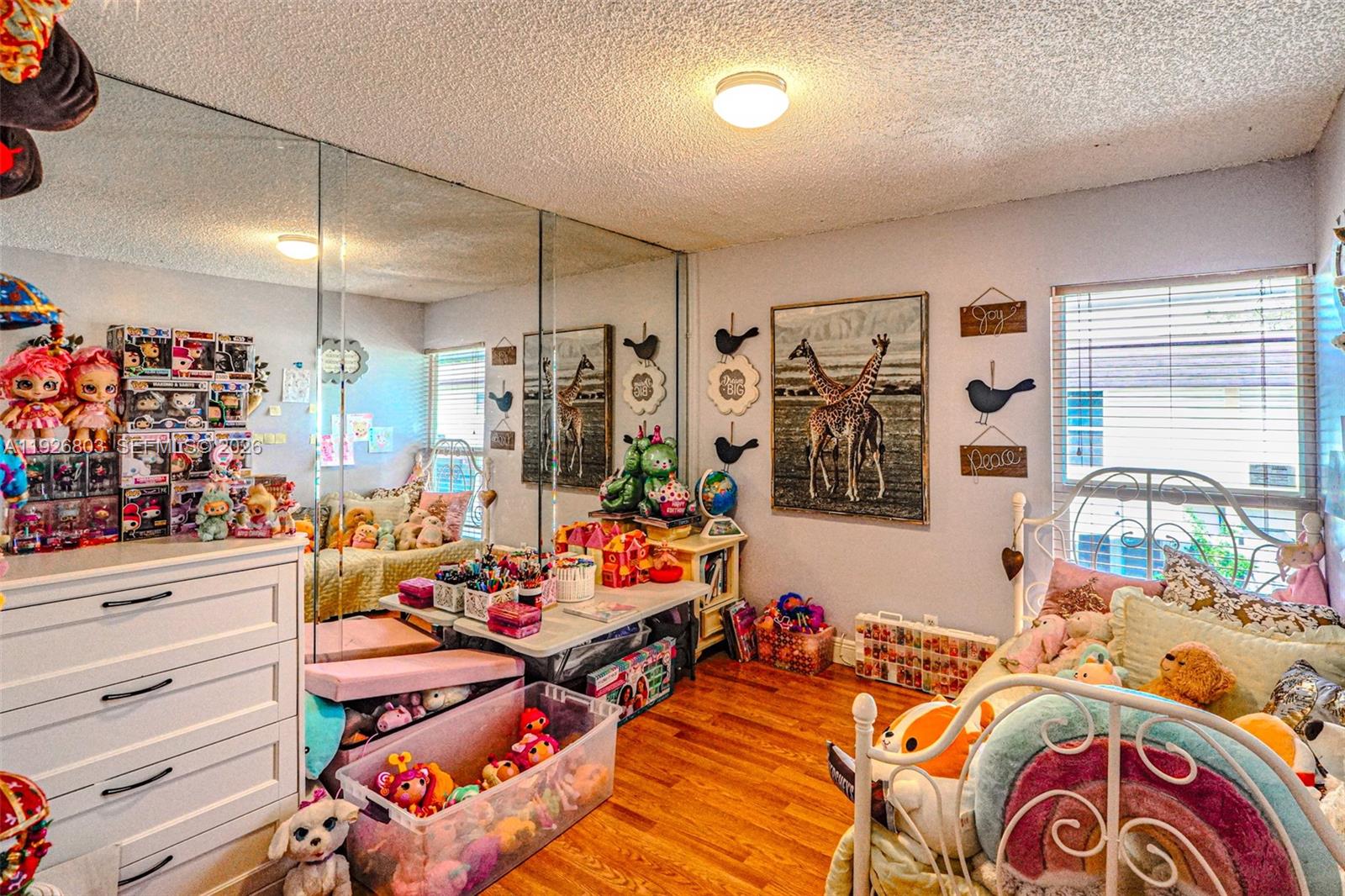 HOLLYWOOD GARDENS CONDOMI - Residential