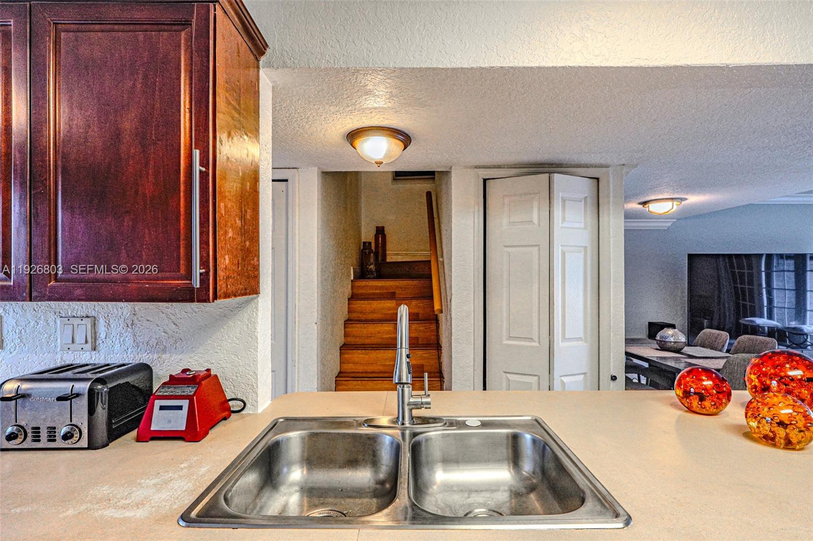 HOLLYWOOD GARDENS CONDOMI - Residential